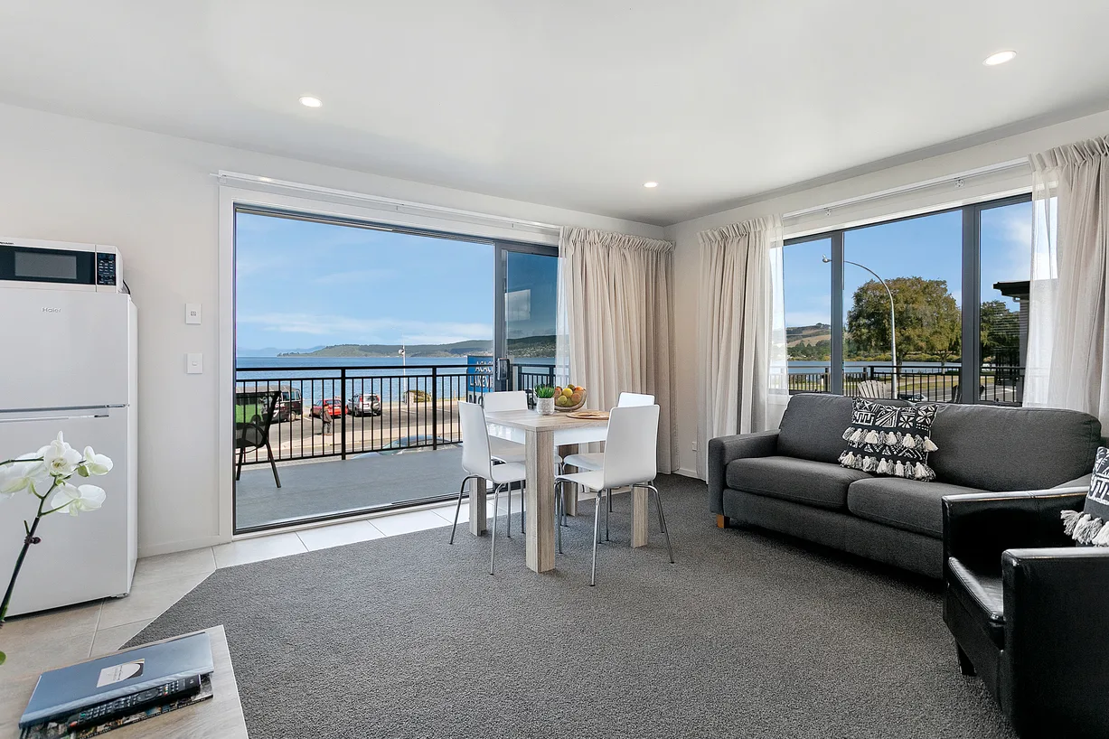 Upstairs Lake View Suite