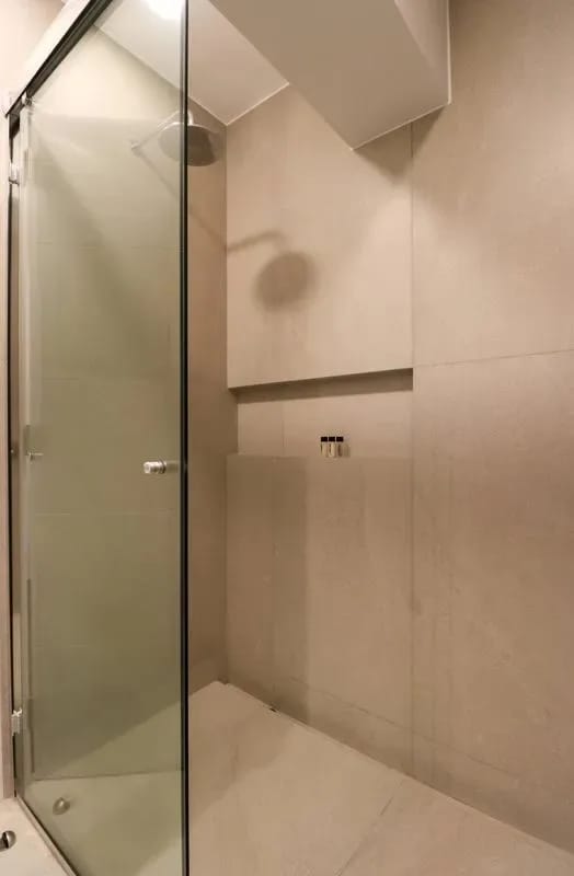 Premium 3BR with Balcony in Miraflores