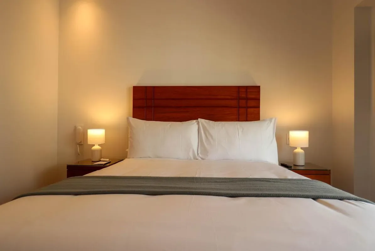 Premium 3BR with Balcony in Miraflores