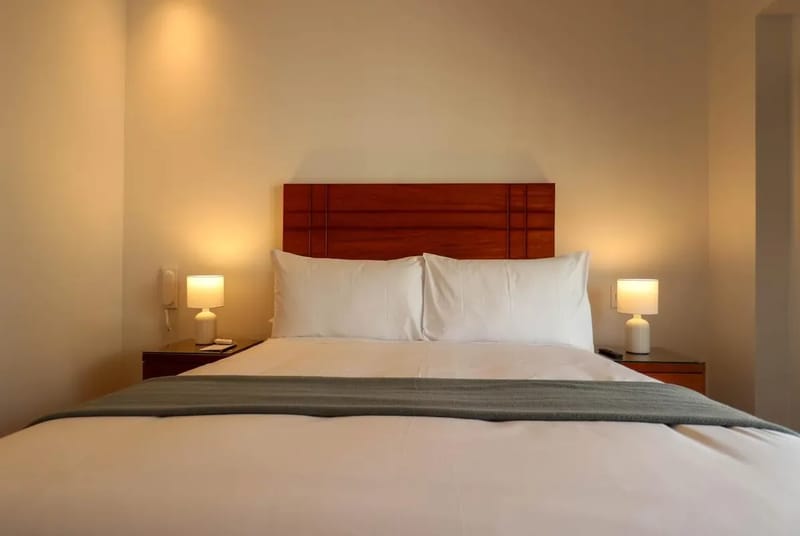 Premium 3BR with Balcony in Miraflores