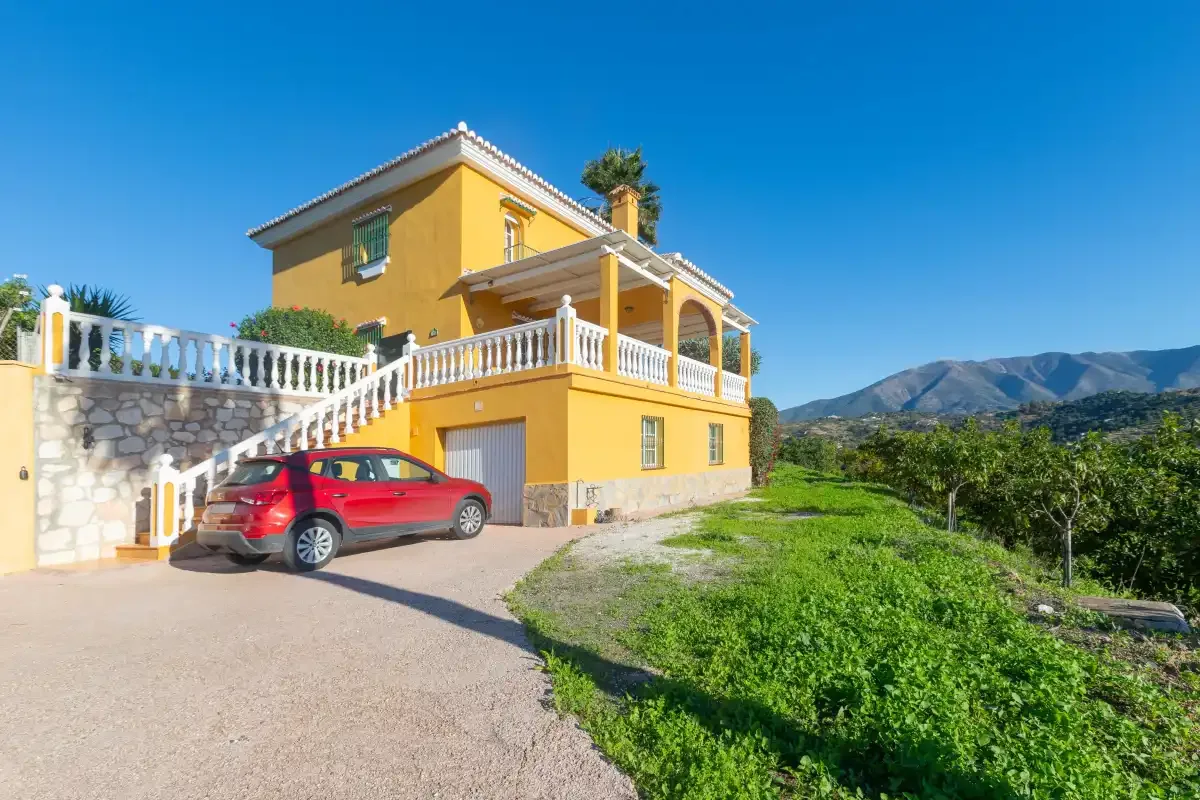 Holiday rentals in El descanso, Mijas