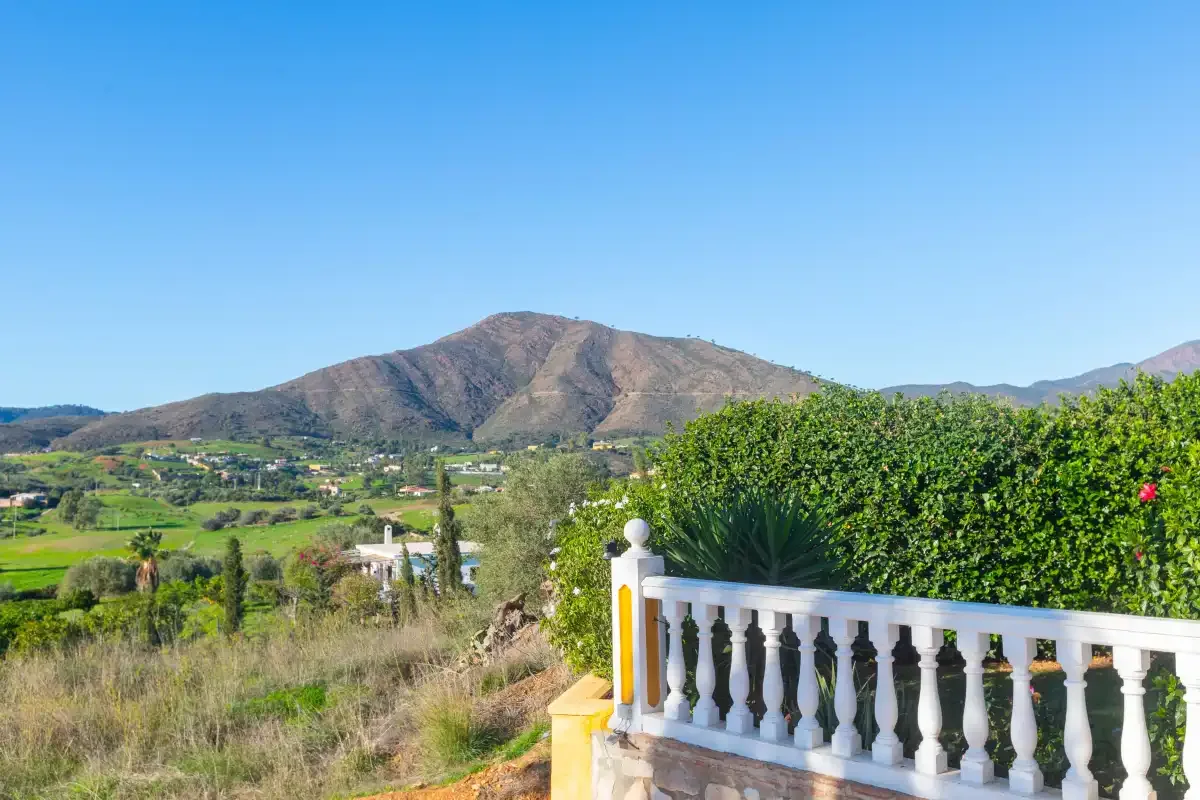 Holiday rentals in El descanso, Mijas