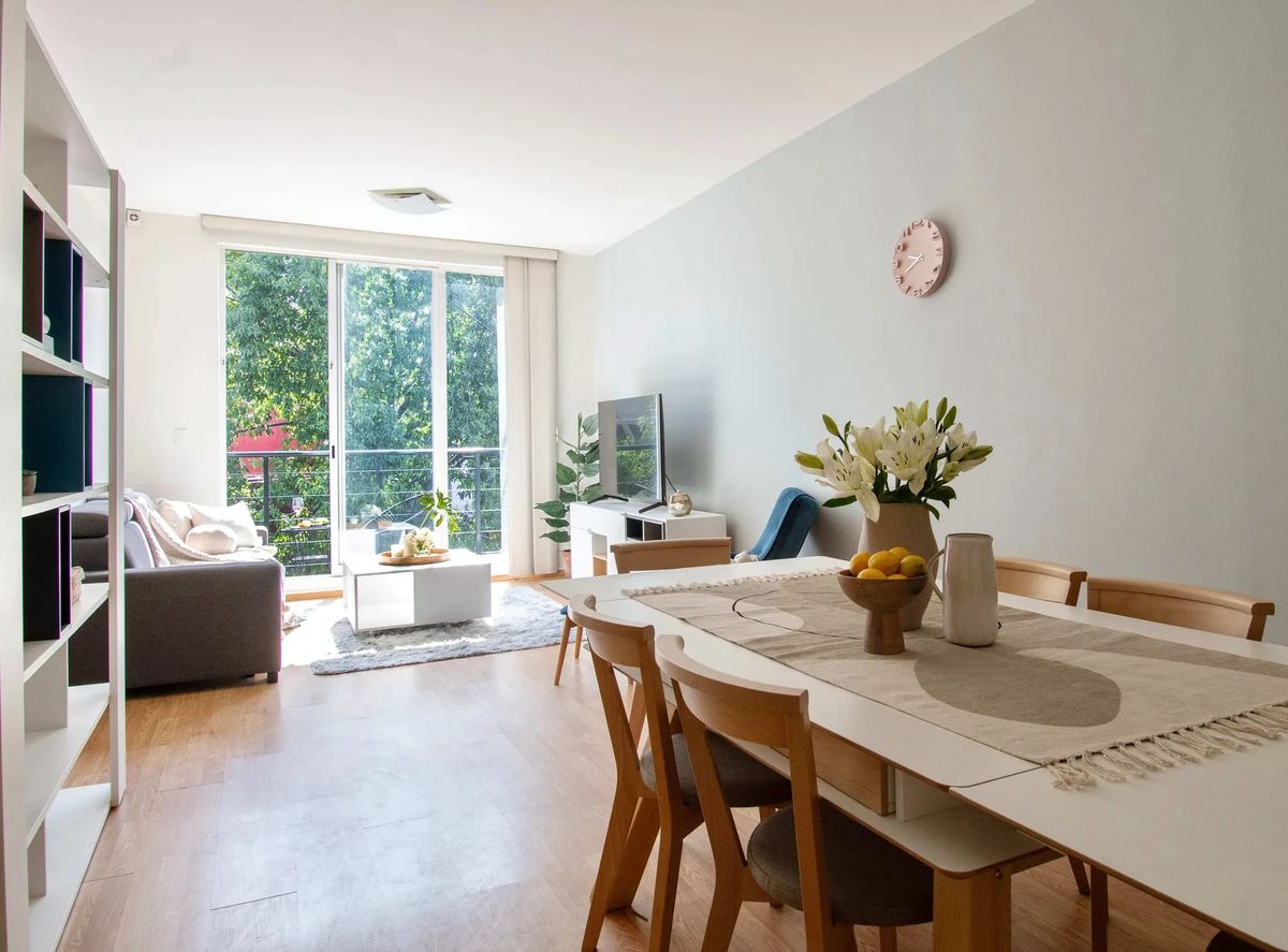 Attractive 3BR with Lovely Terrace