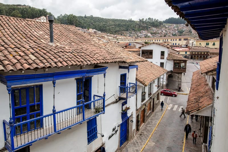 Spacious 1BR in Plaza de Armas w/ Balcony