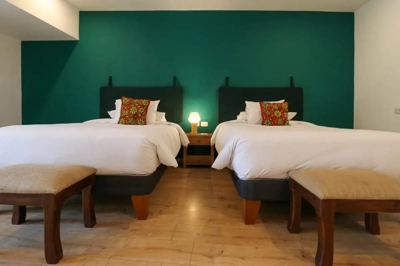 Spacious 1BR in Plaza de Armas w/ Balcony