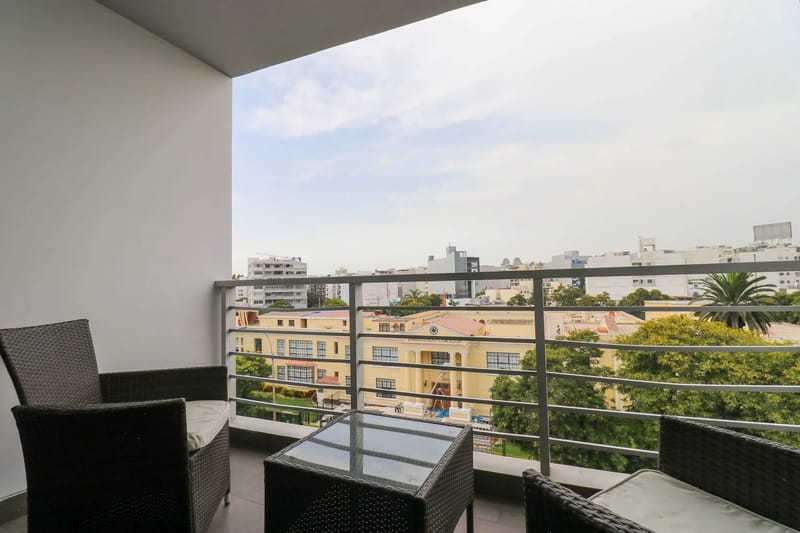 Classy 2BR in Miraflores