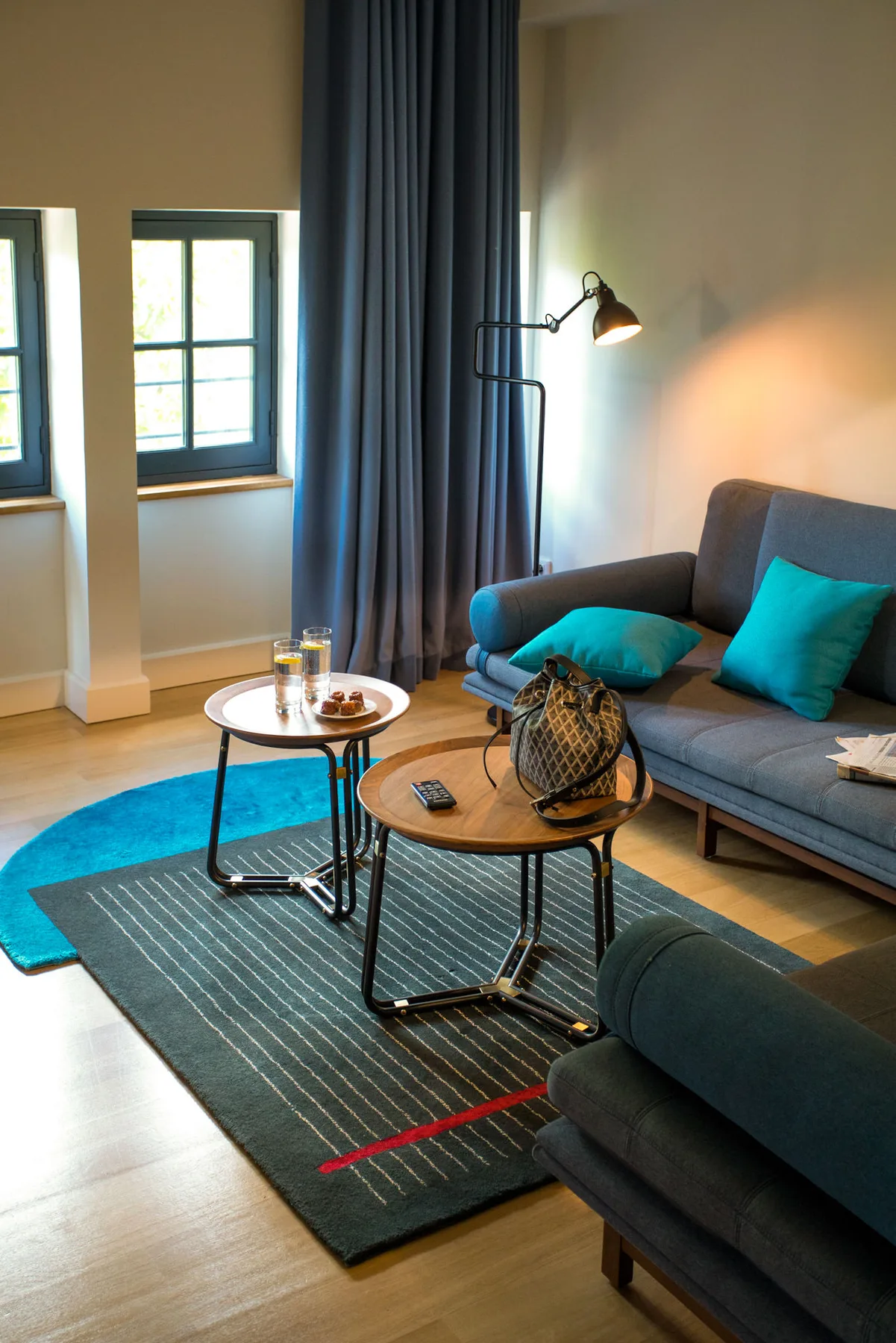 Suite Signature