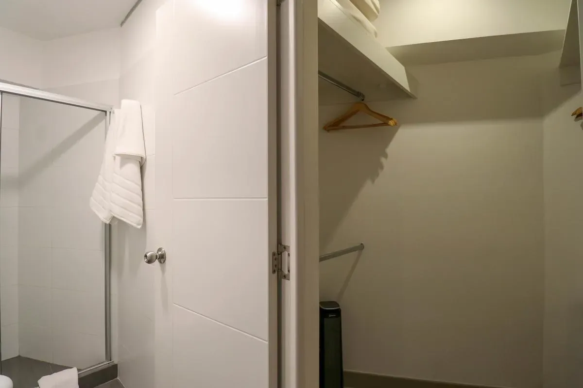 Glorious 2BR w/ balcony in San Isidro
