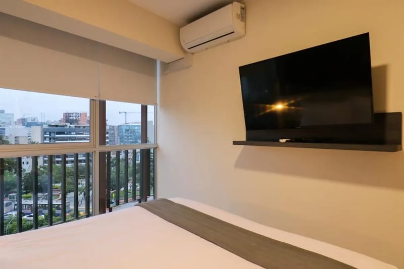 Glorious 2BR w/ balcony in San Isidro