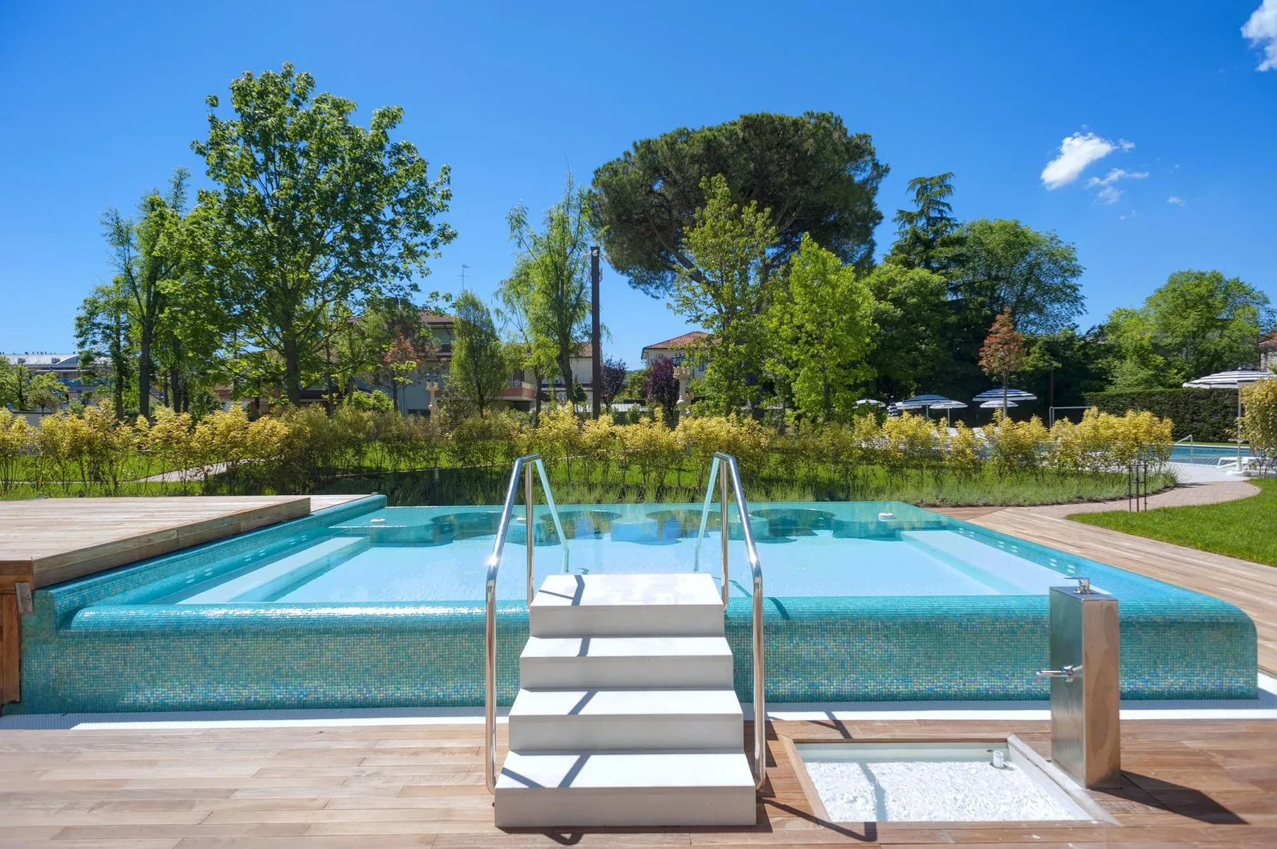 Hotel pool