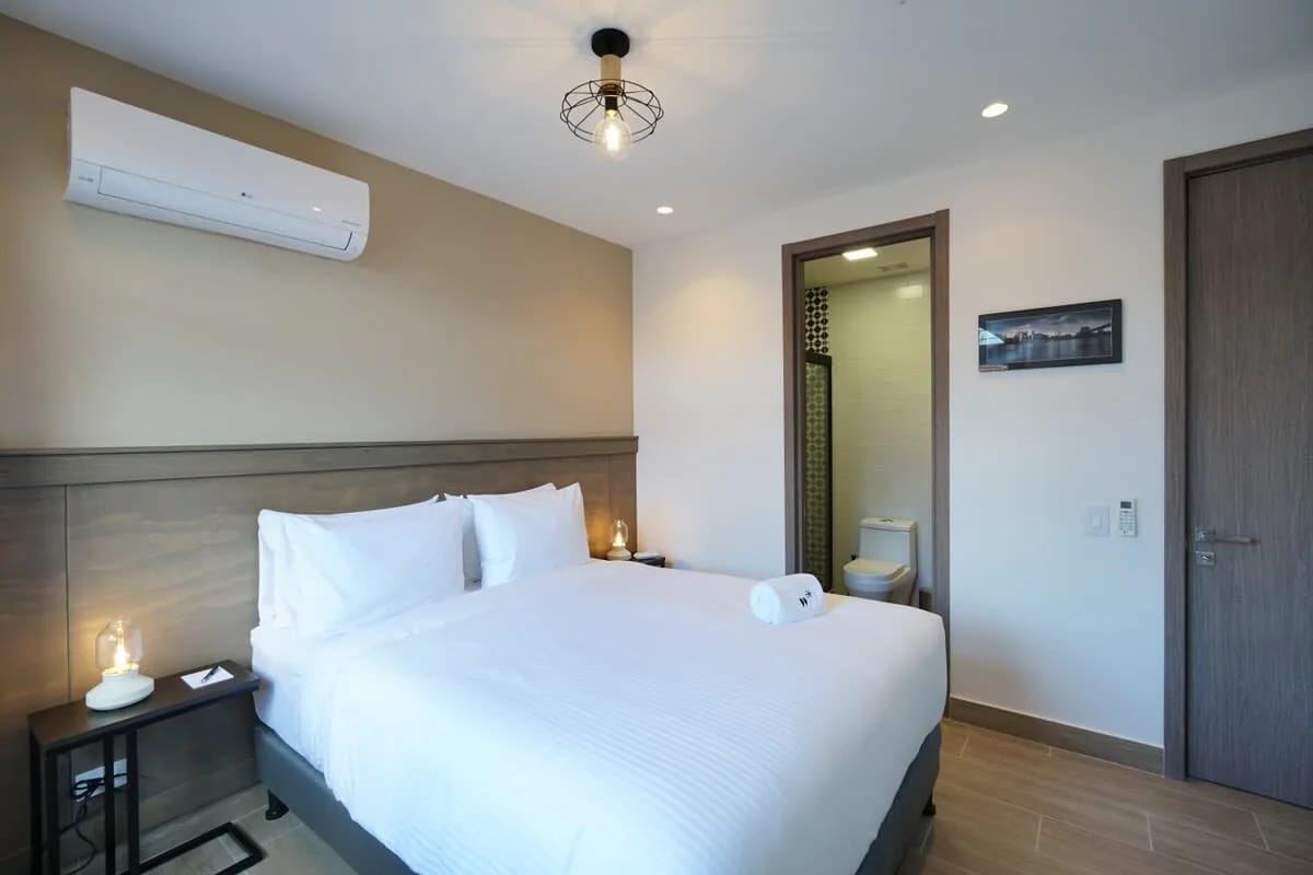Polished 2BR in Casco Antiguo w/ Rooftop