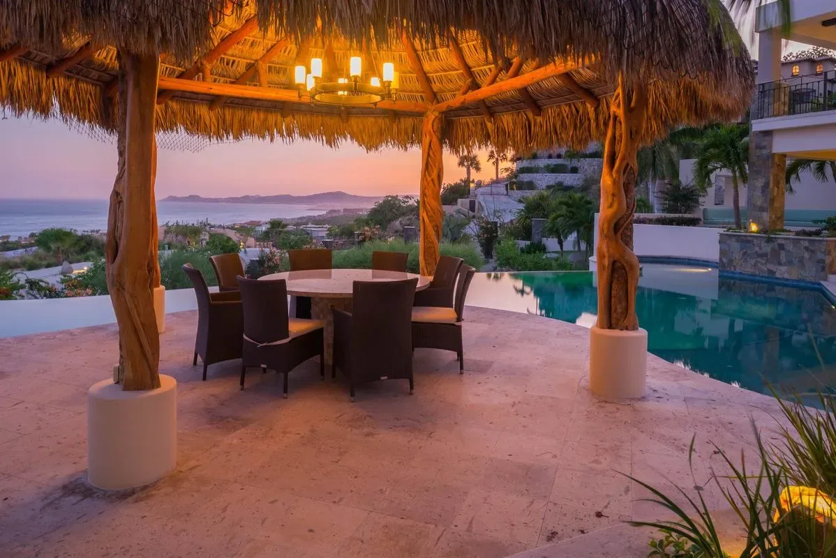 Chic 5BR Villa w/ Sea Views & Great Pool