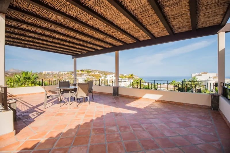 Chic 5BR Villa w/ Sea Views & Great Pool