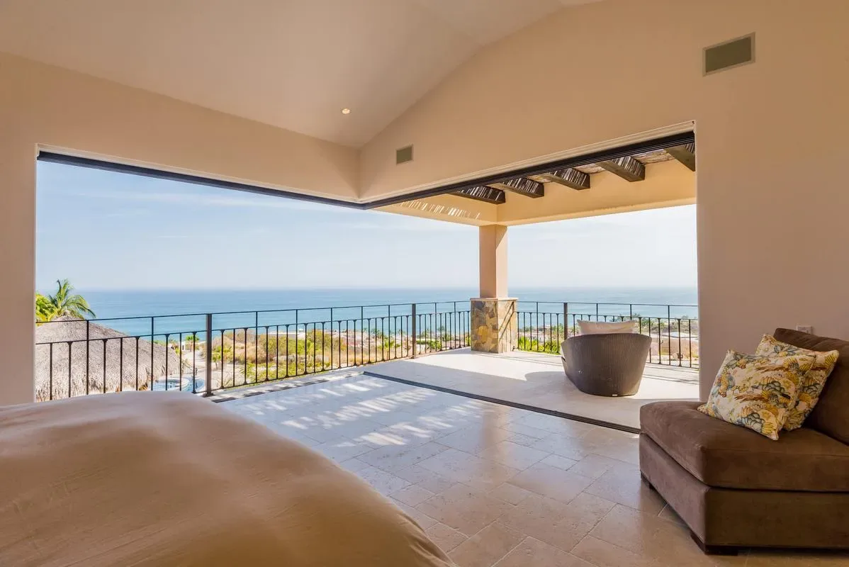 Chic 5BR Villa w/ Sea Views & Great Pool