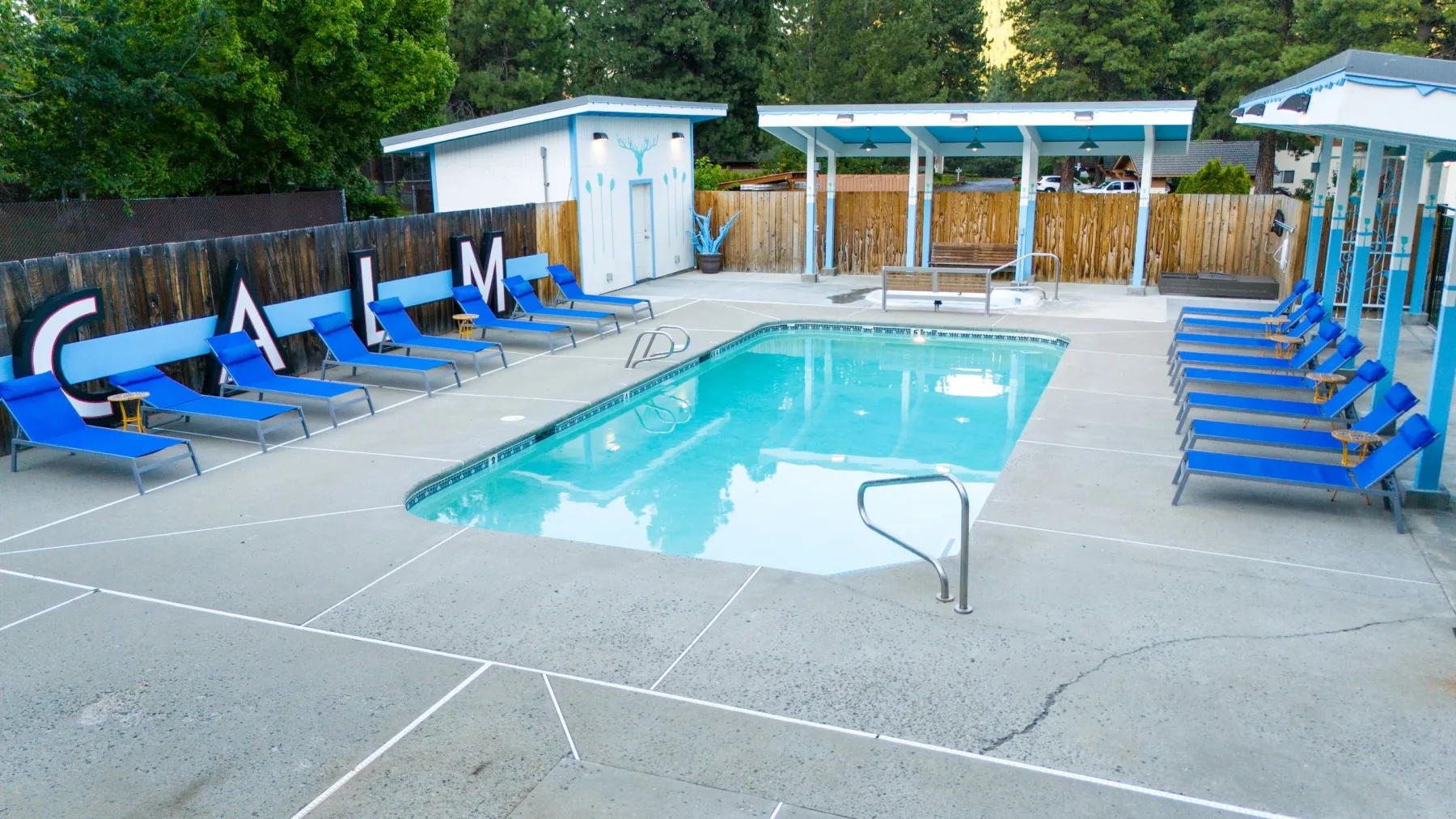 Blue Elk Inn property photo