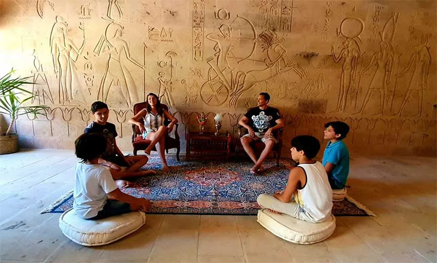 Hotel Thebes