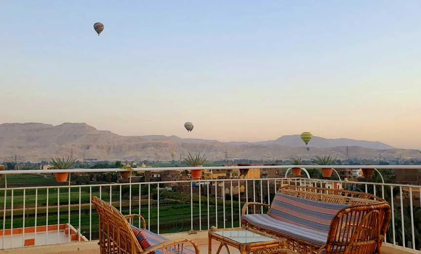 Hotel Thebes