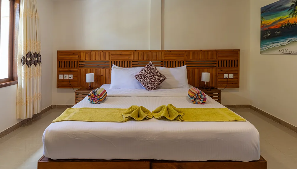 Double room with a double bed.