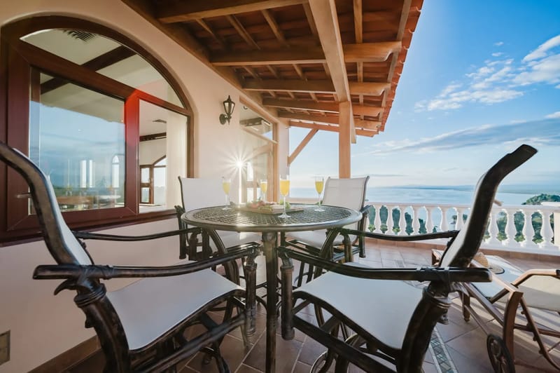 Pacifico Colonial Penthouse · 31. Pacifico Colonial Penthouse