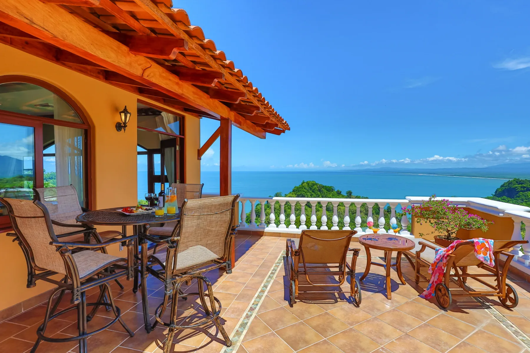 Penthouse Pacifico Colonial · 33. Penthouse Pacifico Colonial