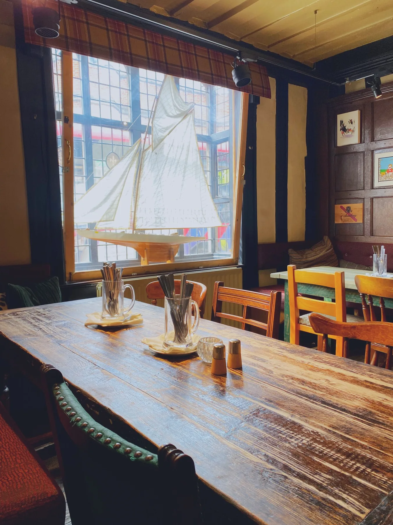 The Cross Keys