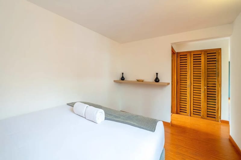Light-filled 2BR in Cabrera