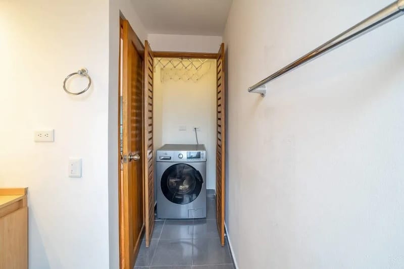 Light-filled 2BR in Cabrera