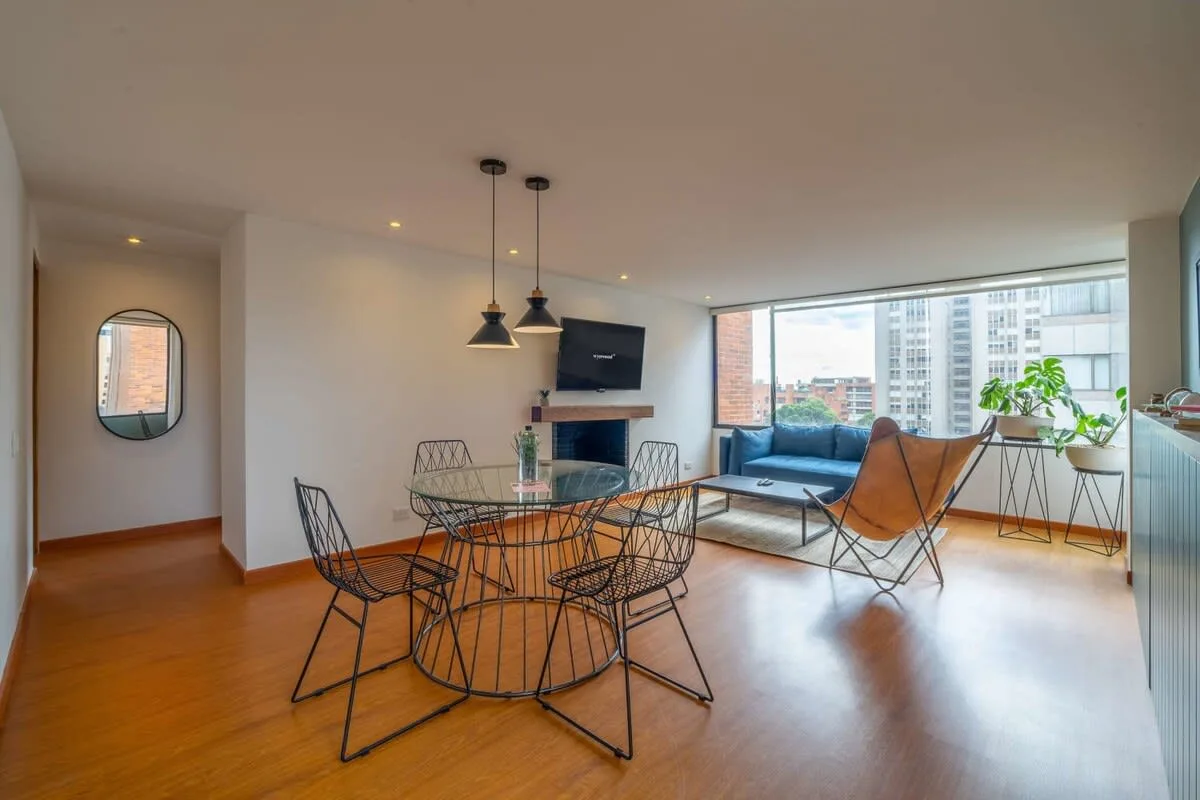 Light-filled 2BR in Cabrera