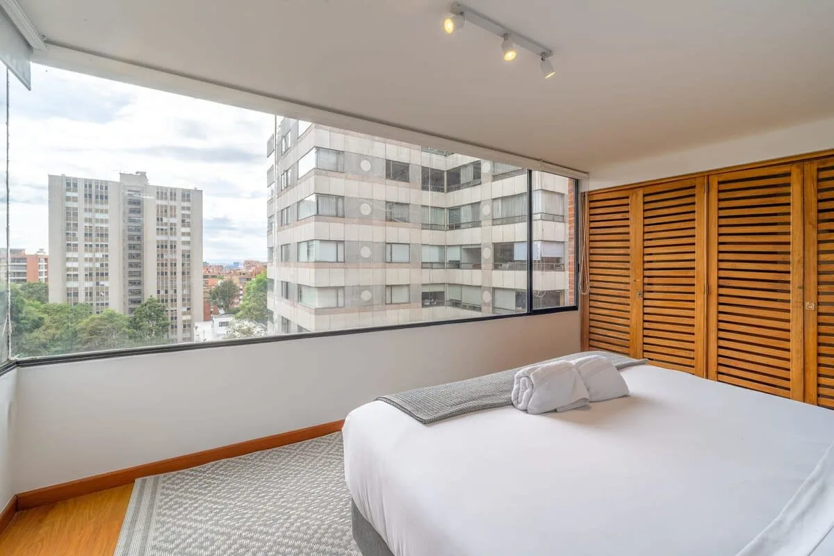 Light-filled 2BR in Cabrera
