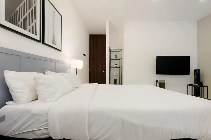 Stylish & Cozy Loft w/ Patio in Polanco