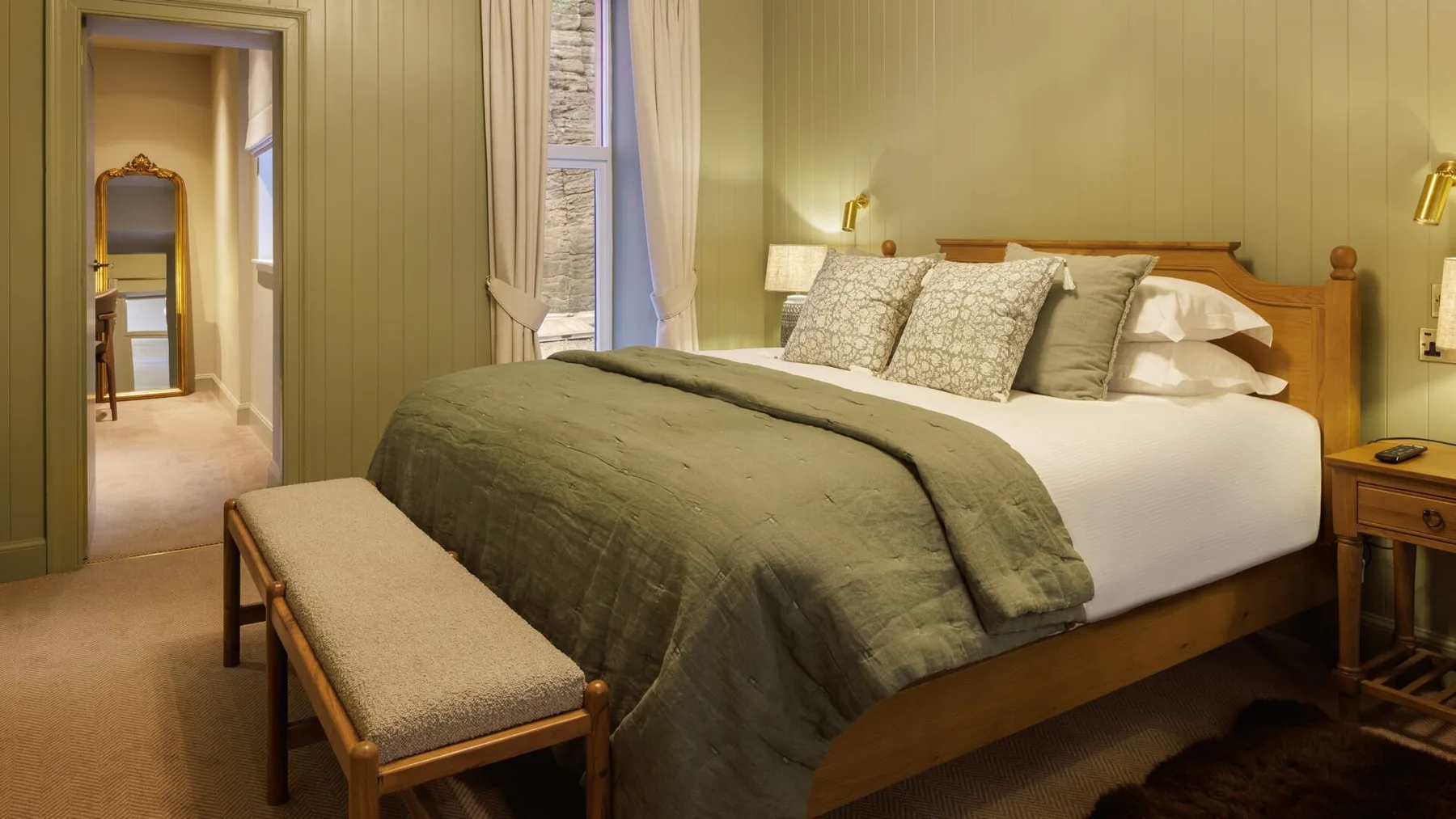 Lodge Suite