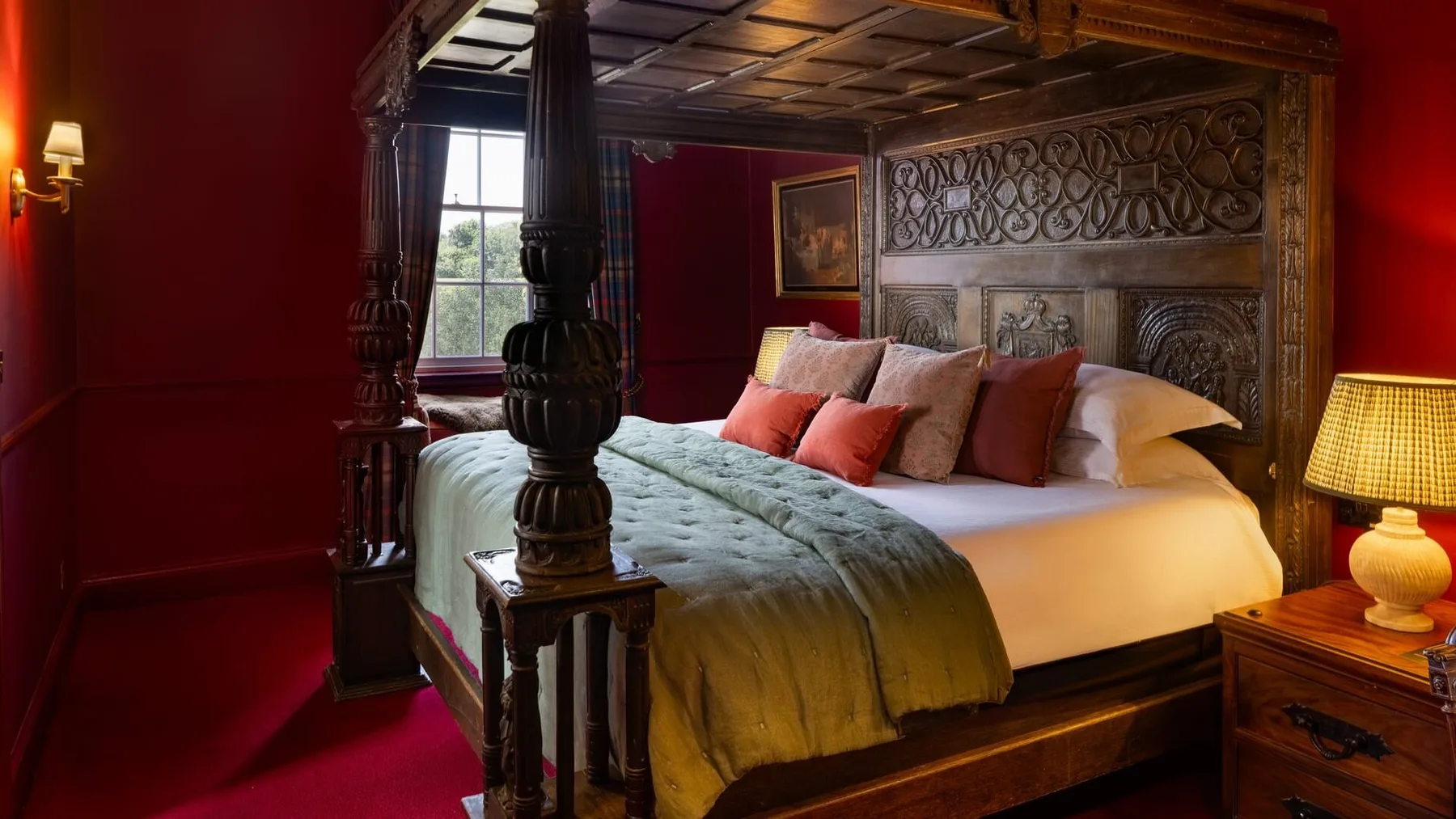 Castle Suite bedroom