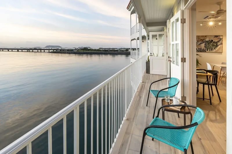 Spacious 1BR in Casco Antiguo w/ Balcony