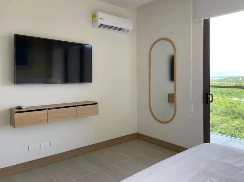 Prestigious 2BR w/ Amazing View in Morros Eos