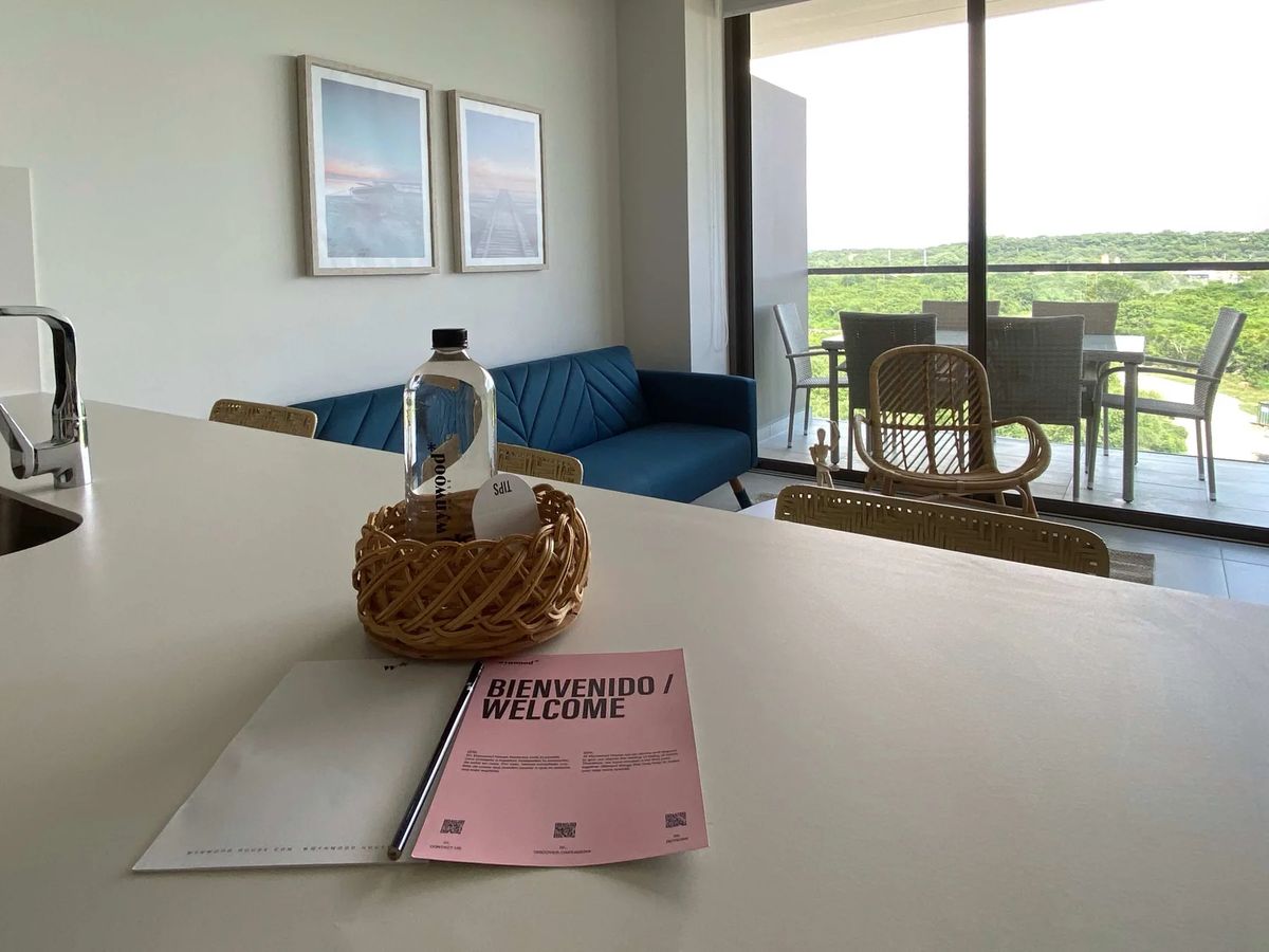 Prestigious 2BR w/ Amazing View in Morros Eos