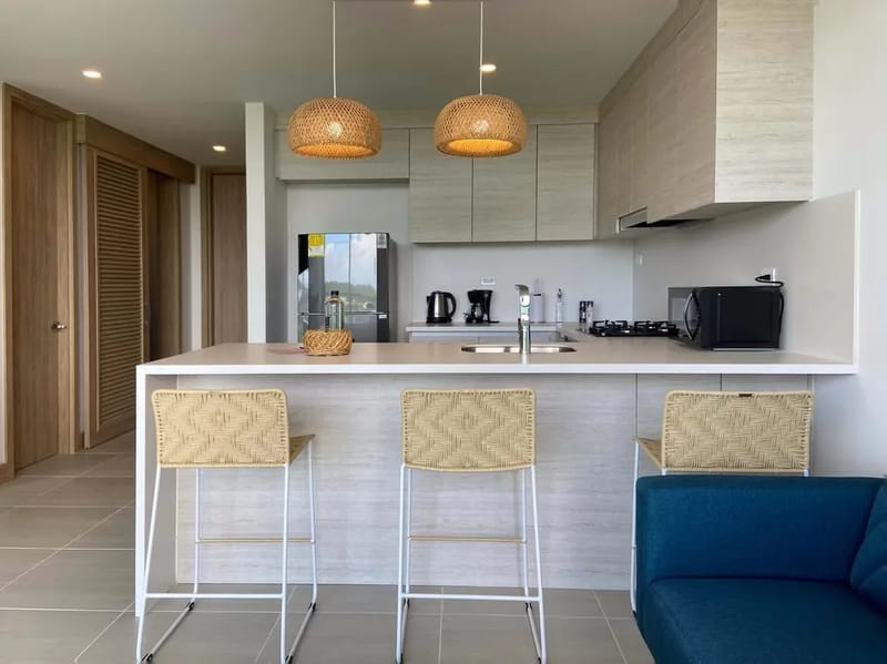 Prestigious 2BR w/ Amazing View in Morros Eos