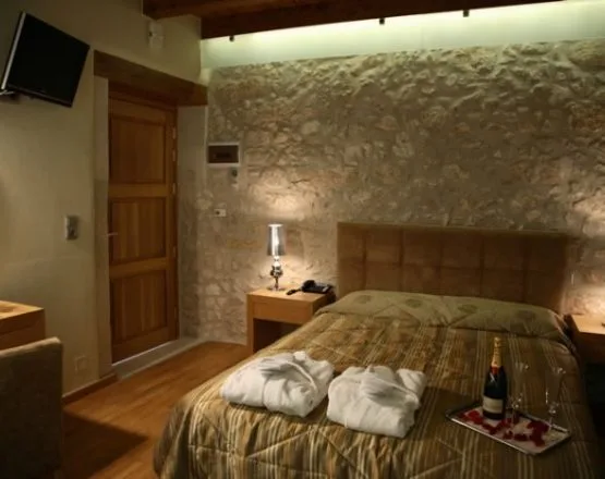 Hotel rooms and suites