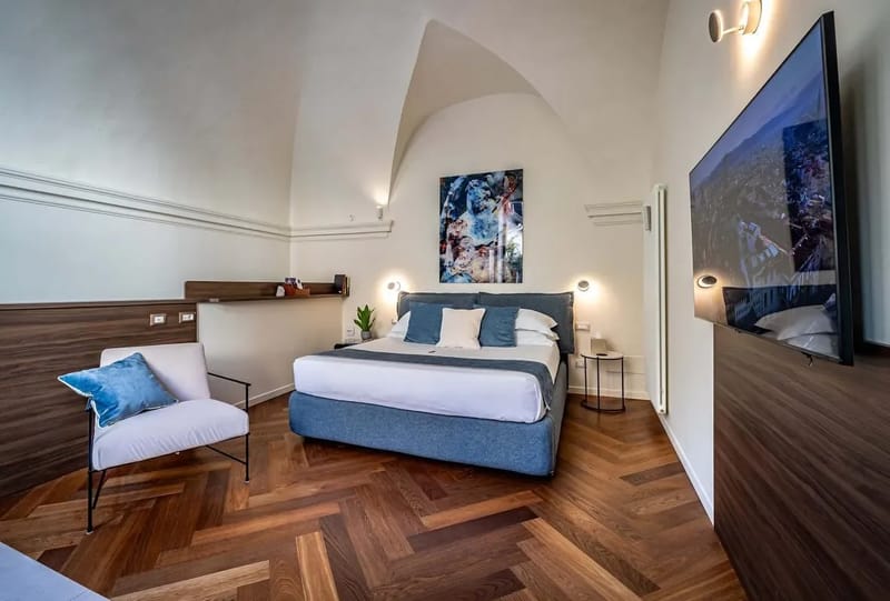 Deluxe King Suite