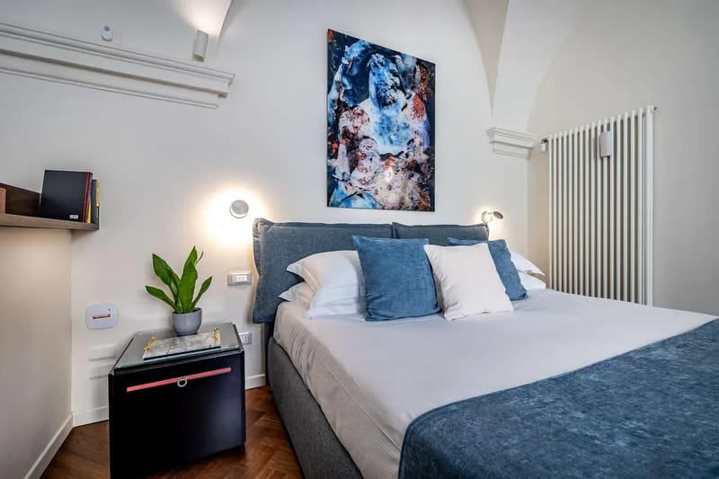 Deluxe King Suite