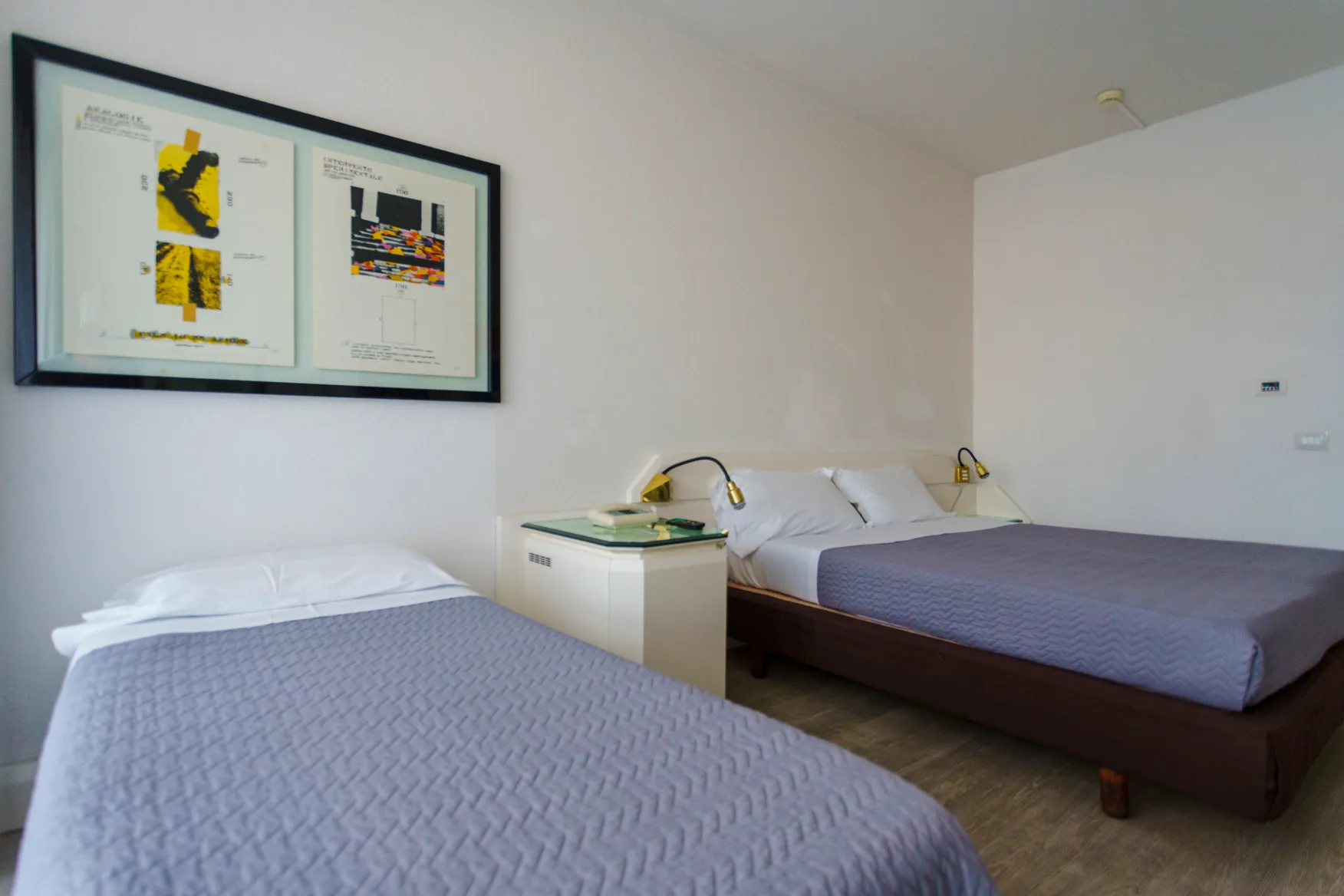 Economy room