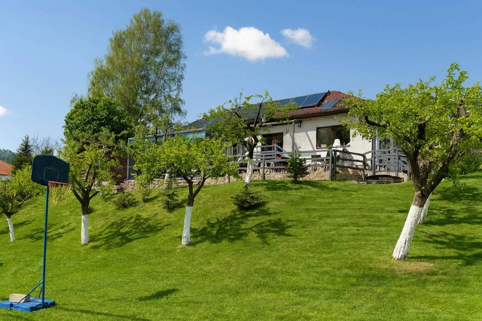 Casa y jardín de Casa Lipan.