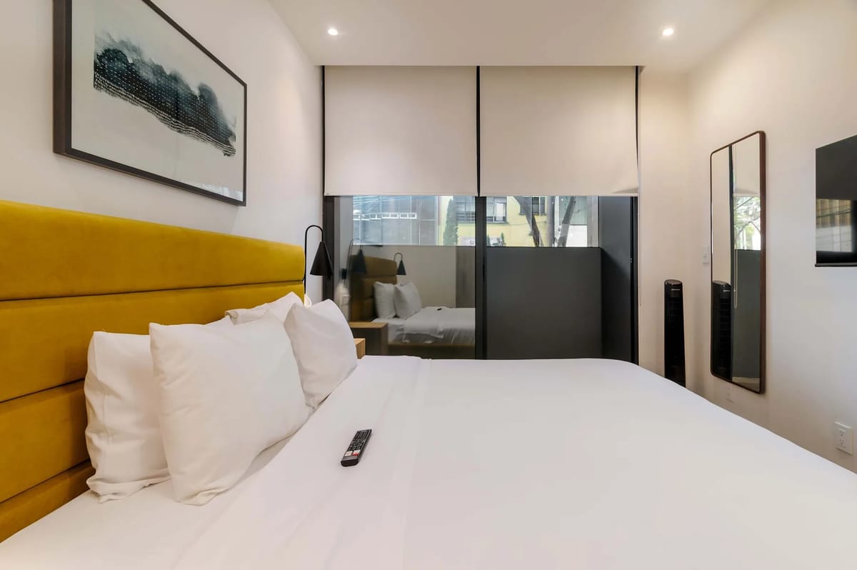 Warm 2BR w/ AC in the Heart of Cuauhtémoc