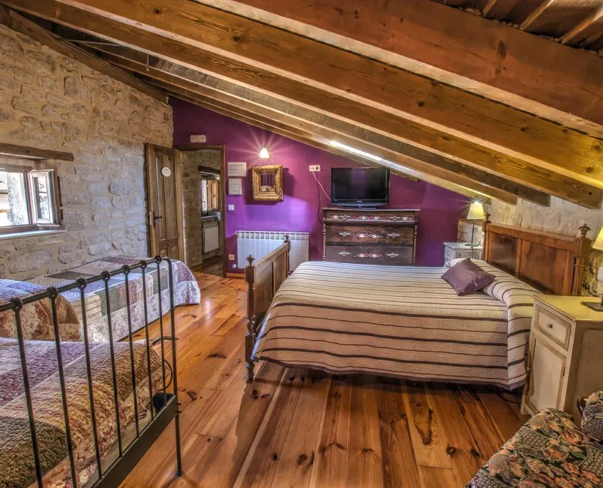 Room 1081 — quadruple room