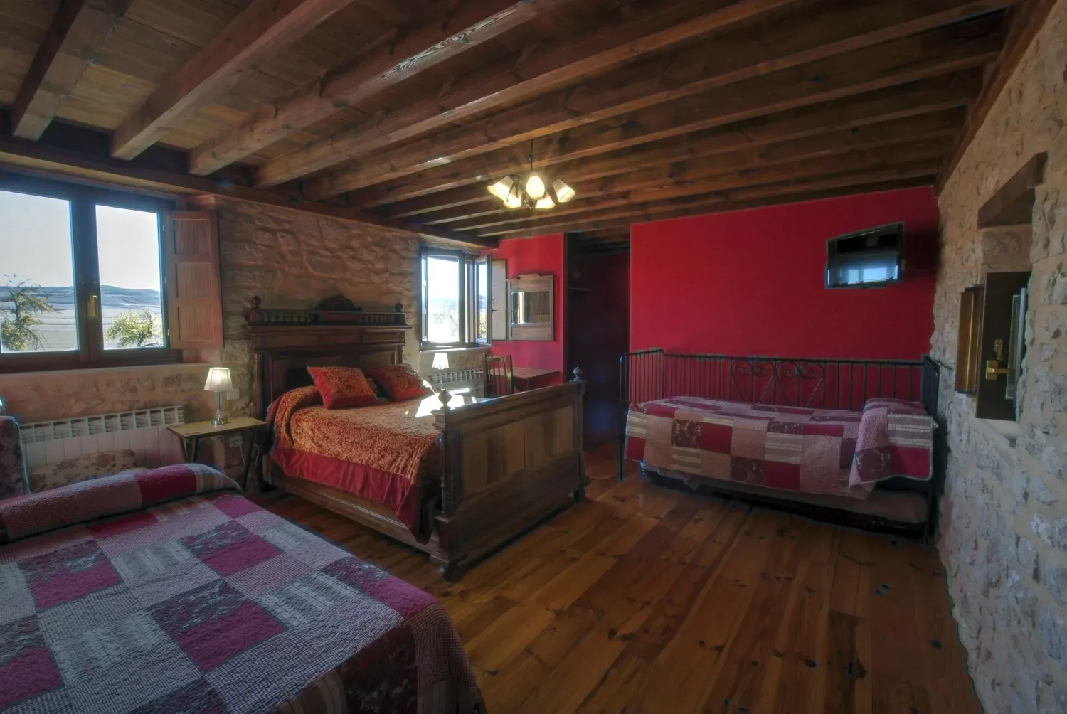 Room 1074 — quadruple room