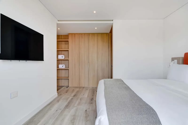 Dreamy 1BR in Santa Barbara w/ Balcony
