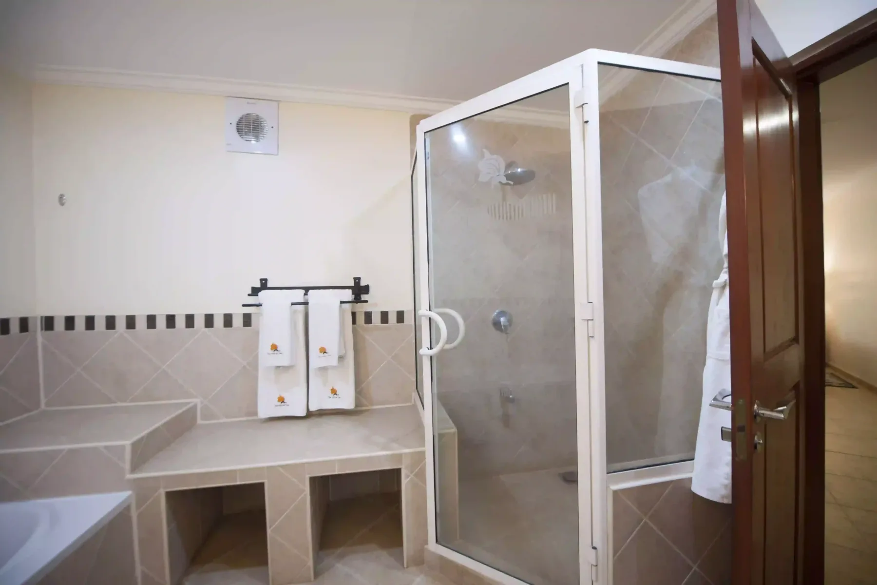 Suite room