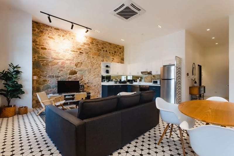 Polished 1BR in Plaza Catedral