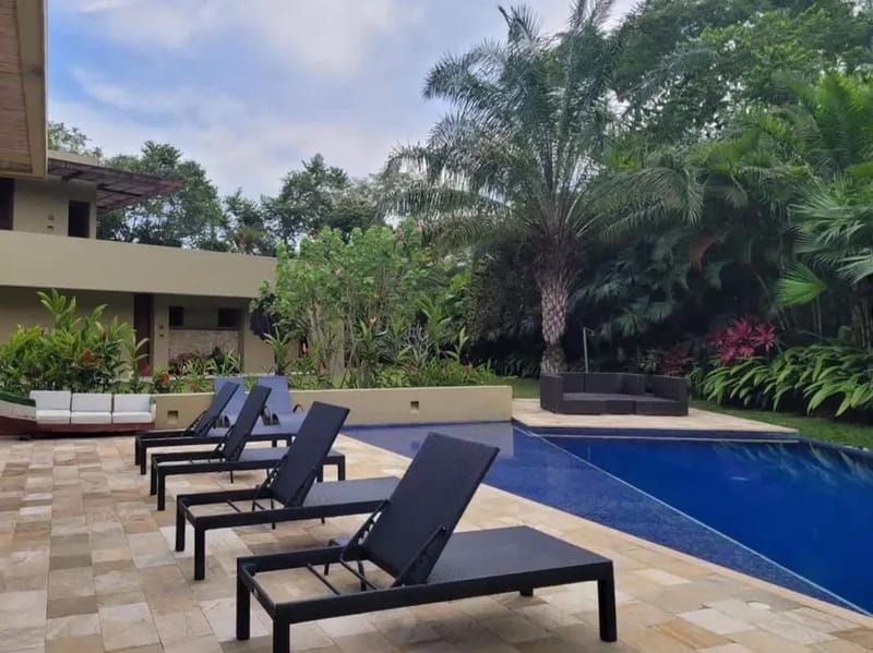 Astonishing 4BR House w/ pool in Anapoima