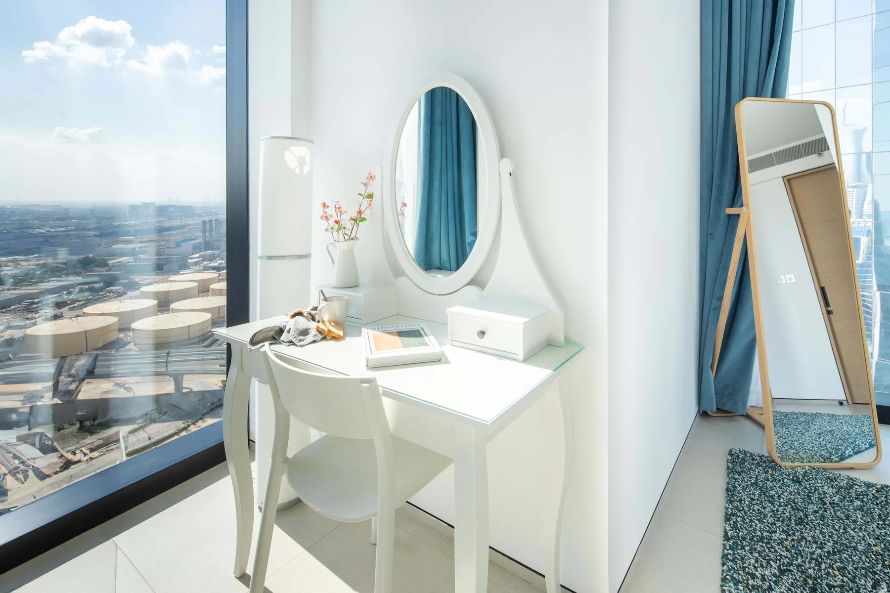 Modern 1BR in Address JBR with Partial Canal Views