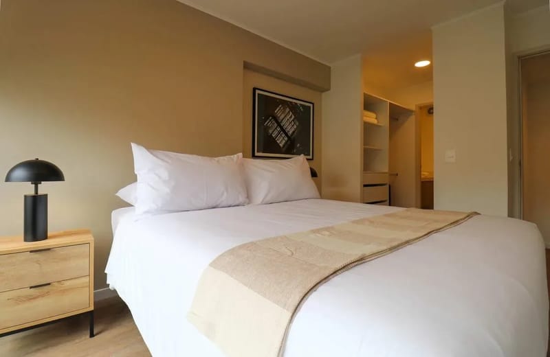 Prestigious 2BR w/ Balcony Near Larcomar